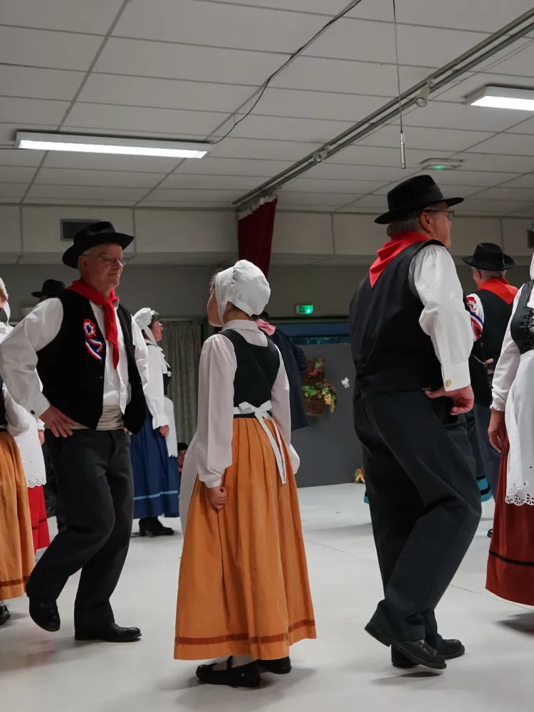 les villageois